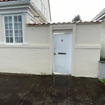 Sjarmerende I Gellert Apartment Haugesund